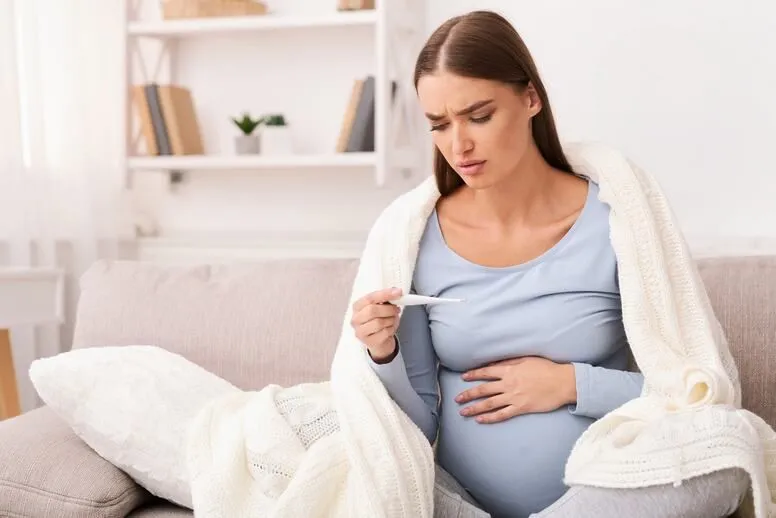 Grypa w ciąży – objawy, leczenie i domowe sposoby