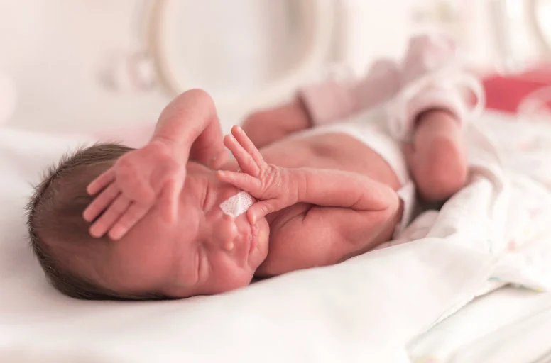 Poród przedwczesny a mikrobiota pochwy – jak dysbioza wpływa na ryzyko porodu przed terminem?