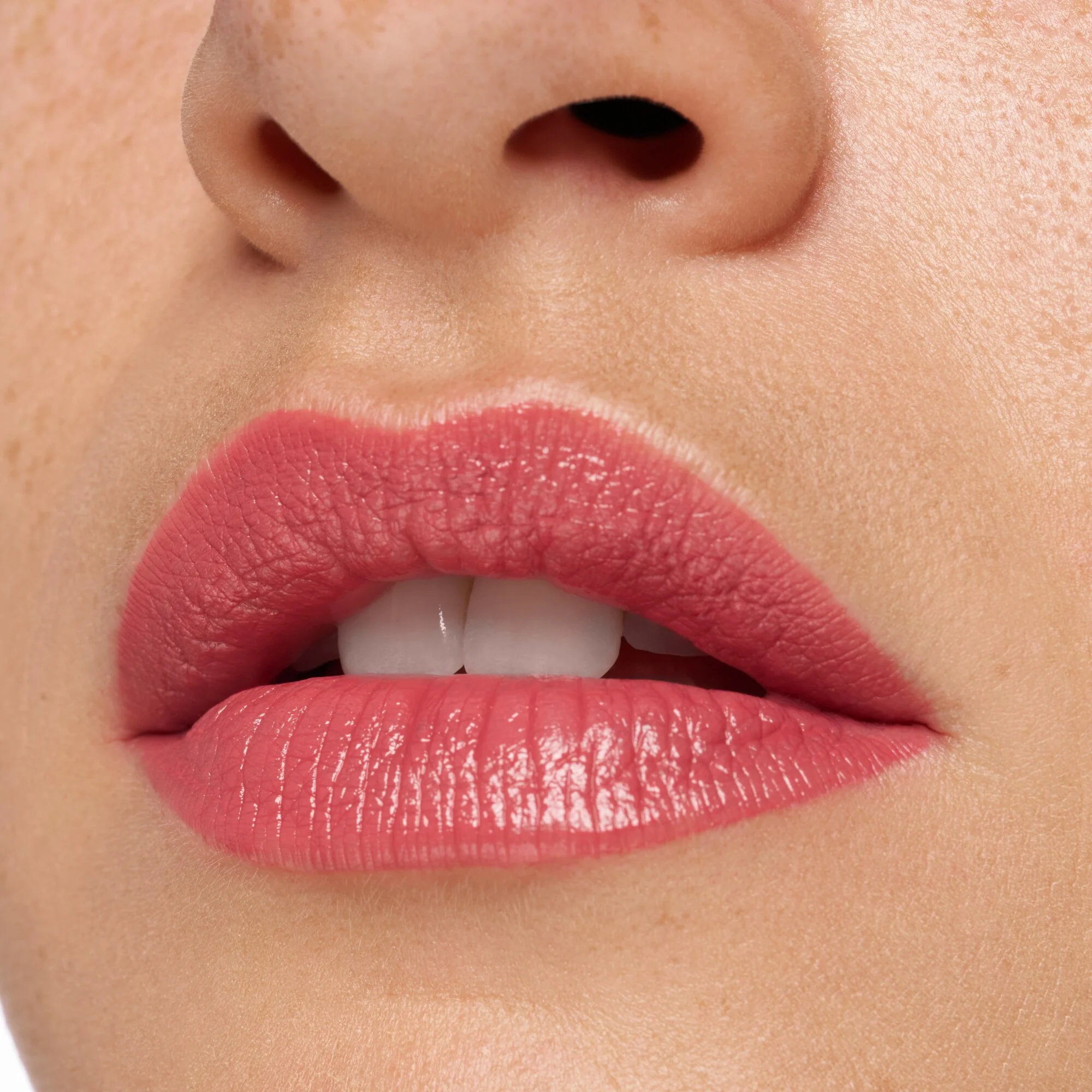 Essence Satin Glow pomadka do ust 03, 3,5 g