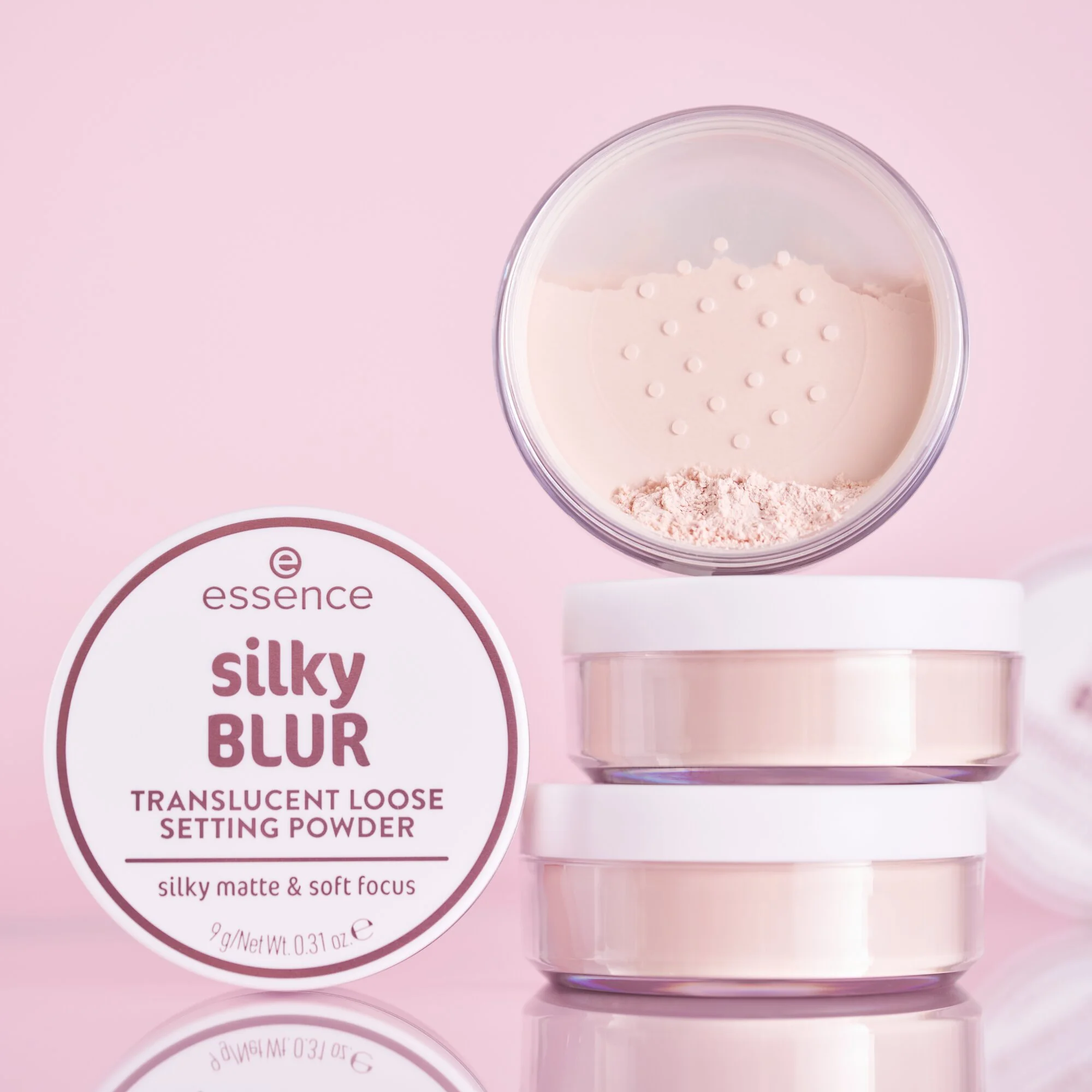 Essence Silky Blur Matte puder sypki 10, 9 g