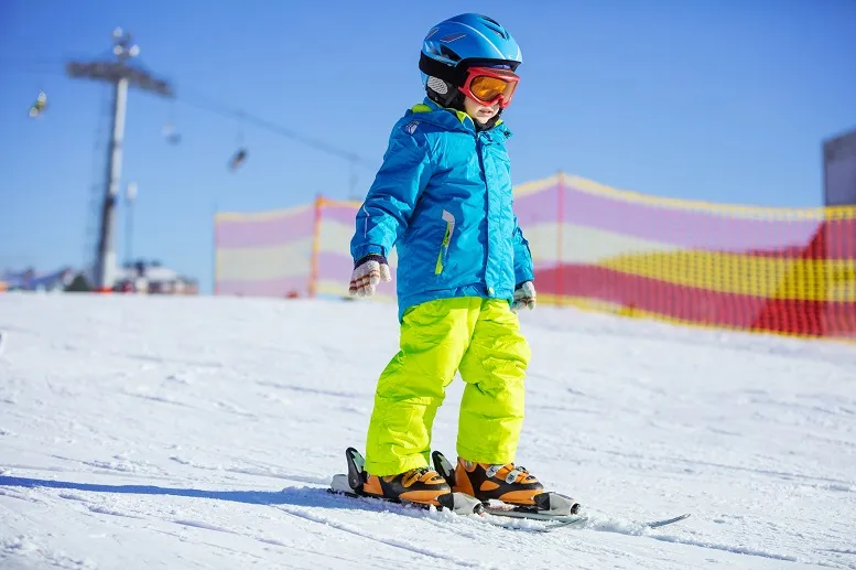 Jak ubrać dziecko na narty? Mama radzi!