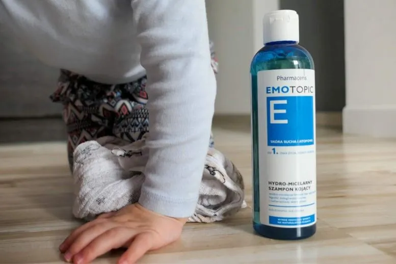 hydro-micelarny szampon kojący Pharmaceris E Emotopic