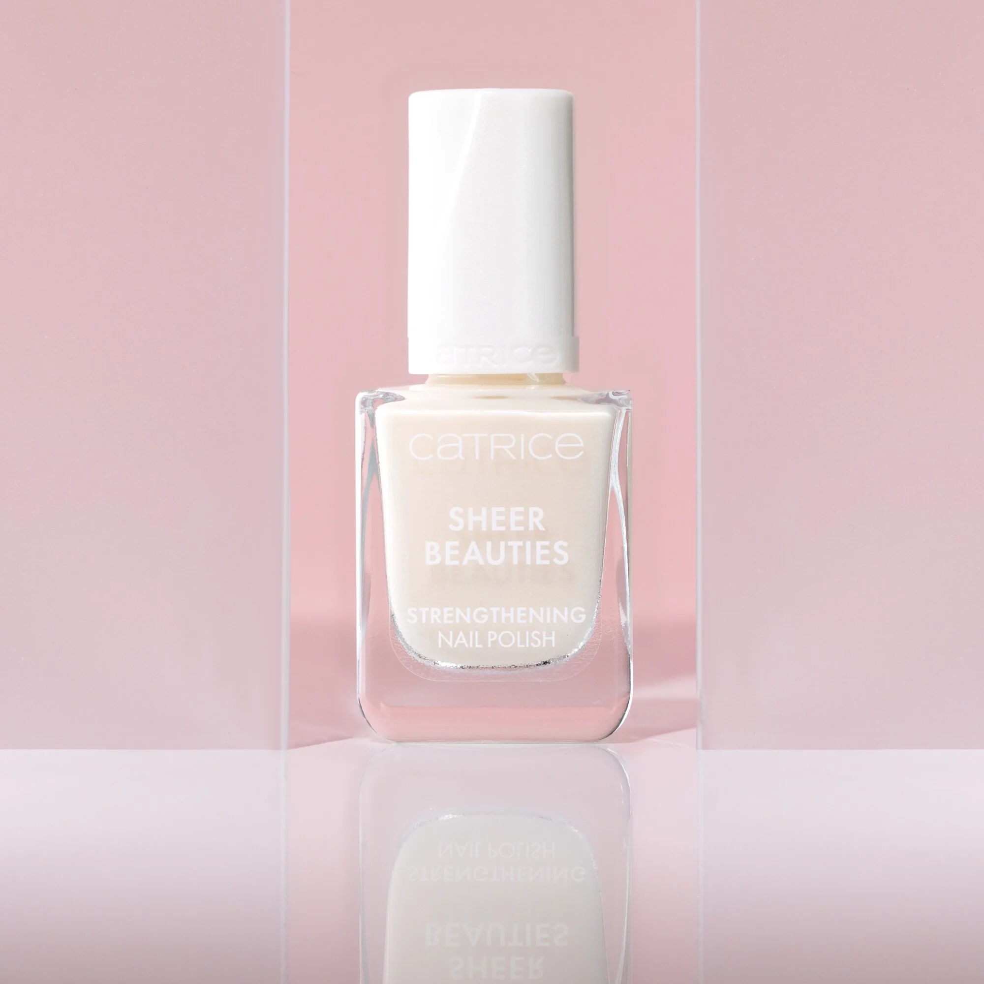 CATRICE Sheer Beauties lakier do paznokci 010 Milky Not Guilty, 10,5 ml