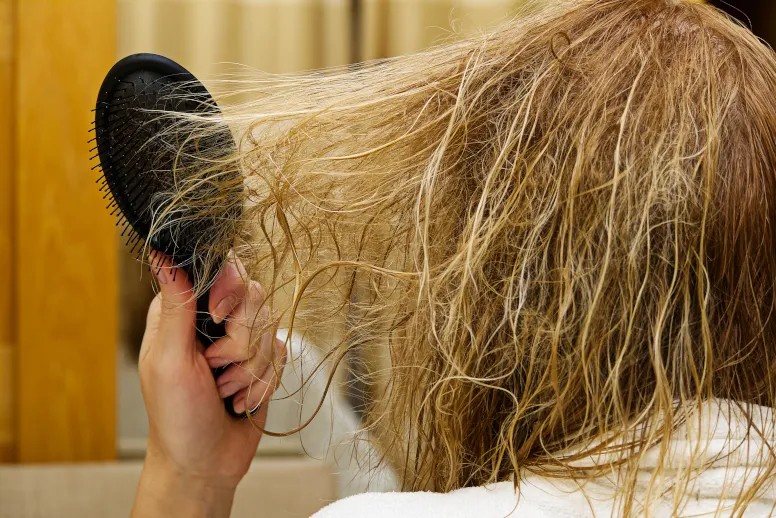 regeneracja włosów po rozjaśnianiu