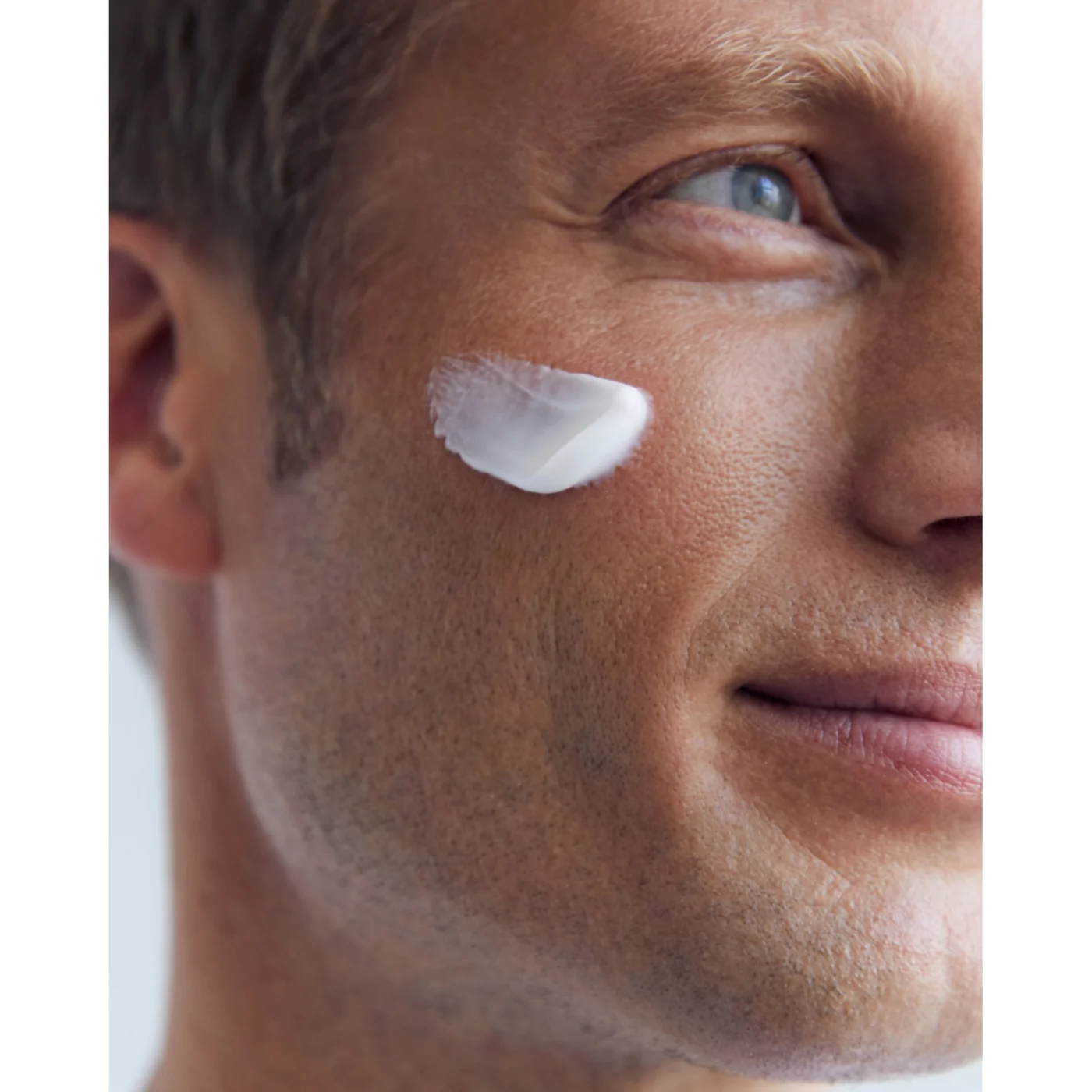 Nivea Men Sensitive krem do twarzy, 75 ml