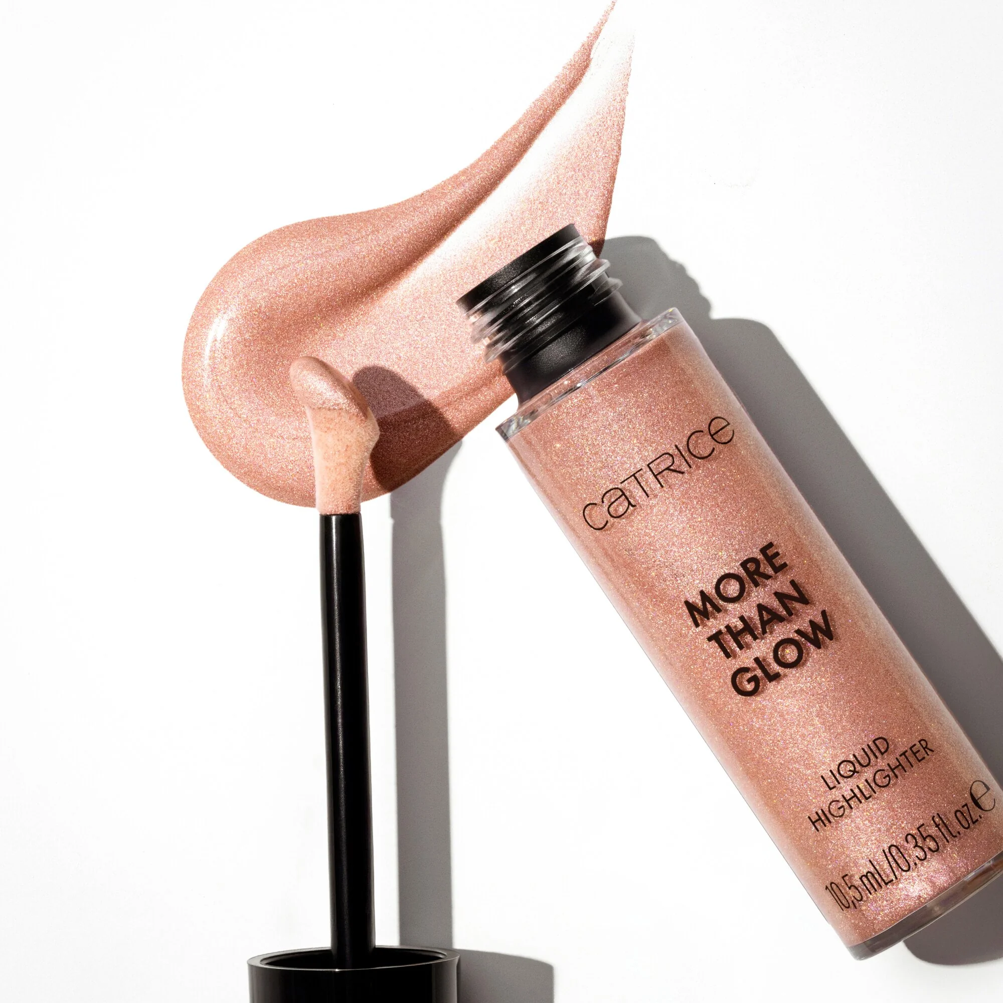 CATRICE More Than Glow rozświetlacz w płynie 020 Dewy Rose, 10,5 ml