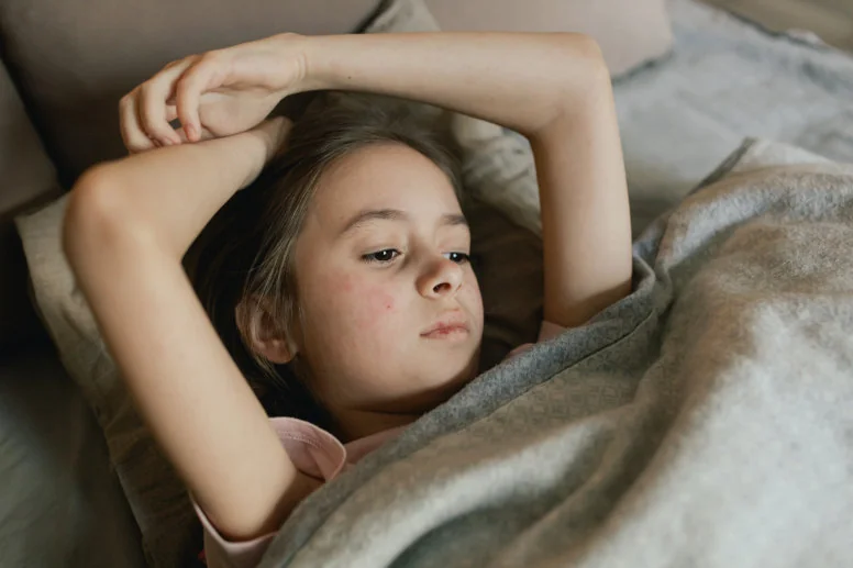 Różyczka – przyczyny, objawy, diagnostyka, powikłania i profilaktyka