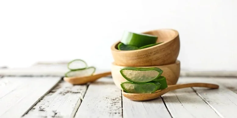 dewytree aloe vera gel Aloe vera gel from 100 percent Pure Aloe Infused with Tea Tree Oil