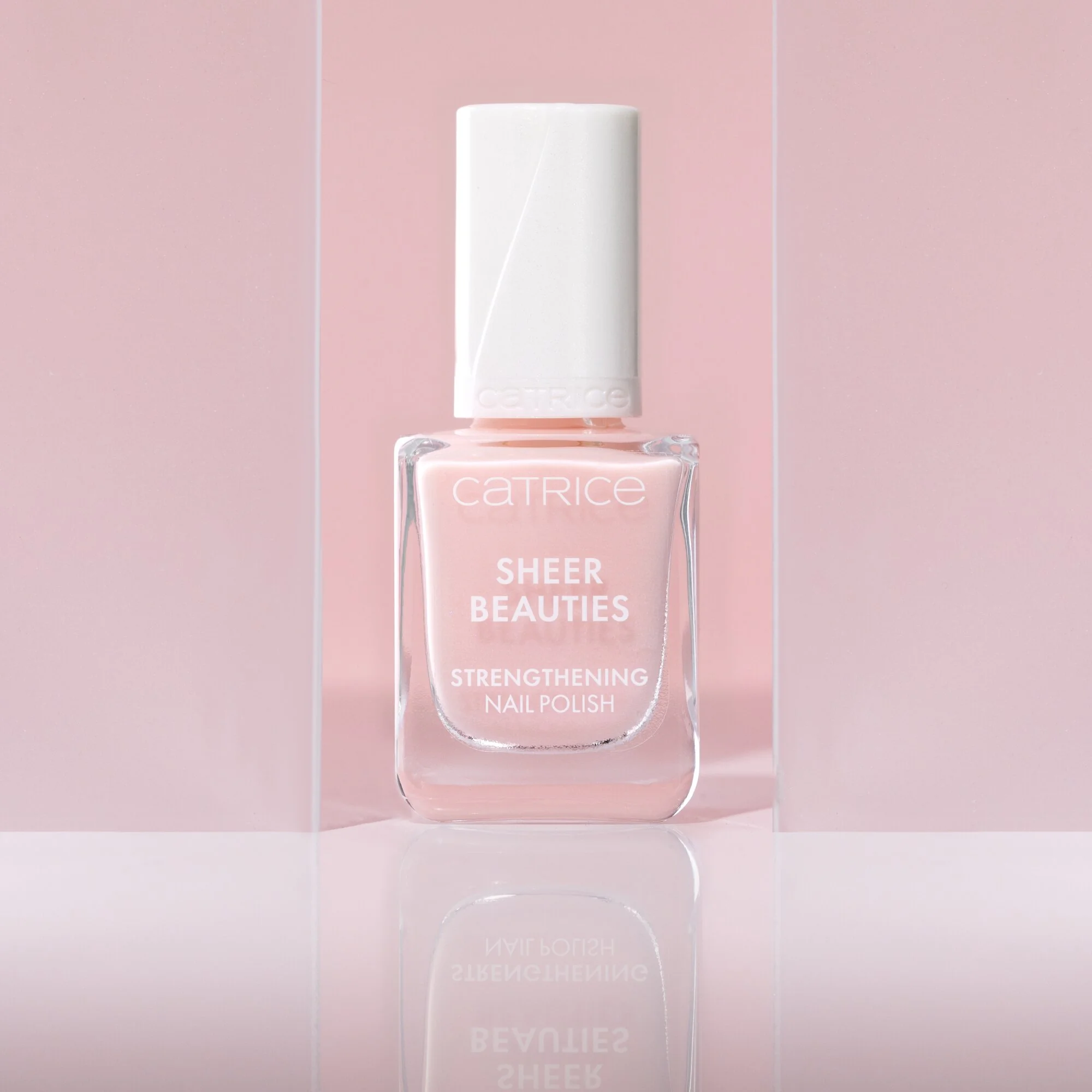 CATRICE Sheer Beauties lakier do paznokci 040 Fluffy Cotton Candy, 10,5 ml