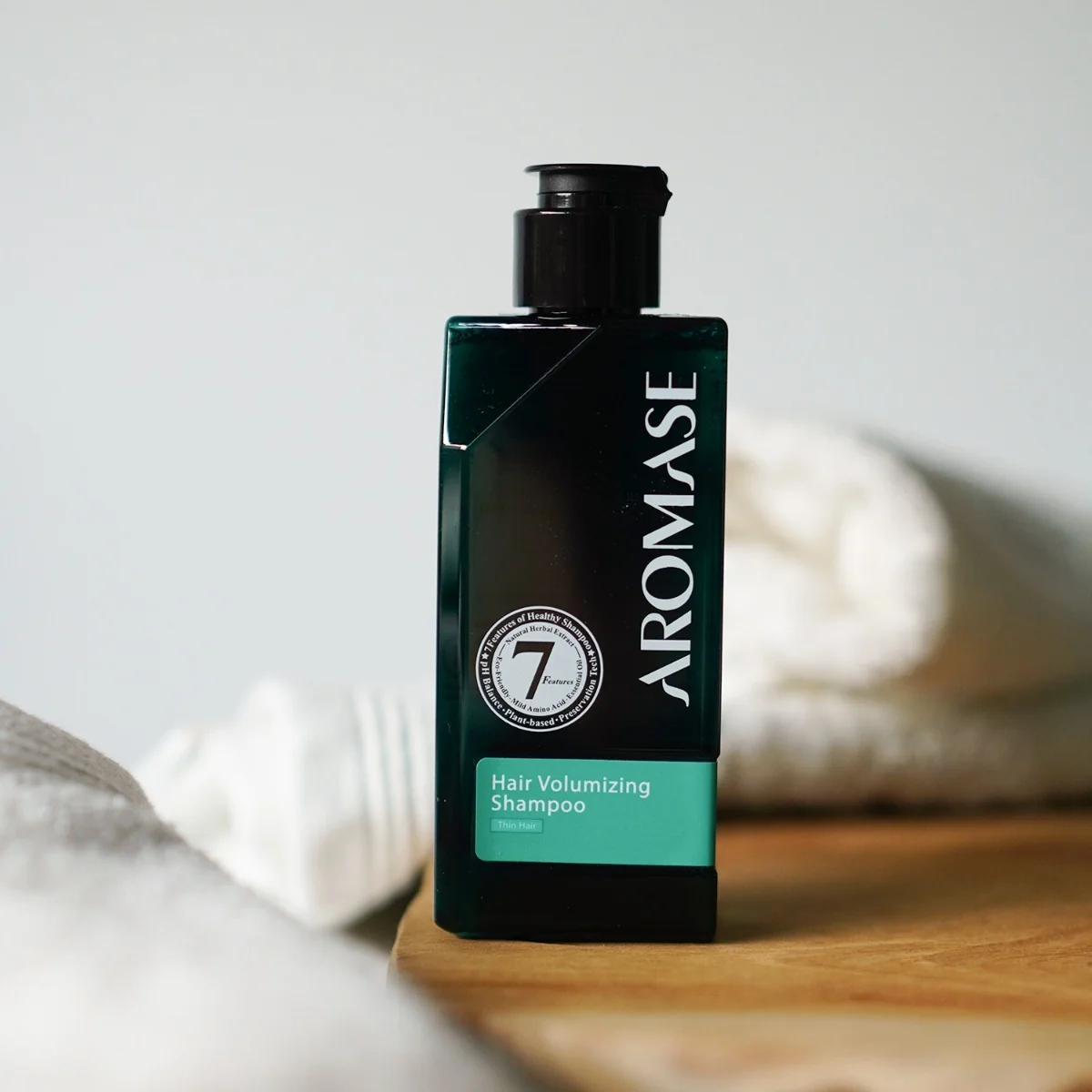Aromase Hair Volumizing szampon zwiększający objętość włosów do każdego typu skóry głowy, 90 ml