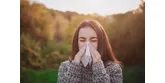 Woda z nosa, wodnisty katar − to przeziębienie czy alergia?