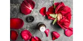 Róża w kosmetyce − tajemnica piękna i długowieczności skóry dojrzałej