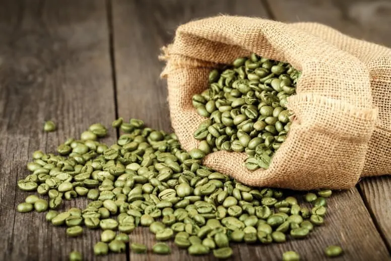Zielona kawa – właściwości i zastosowanie w służbie zdrowia i urody