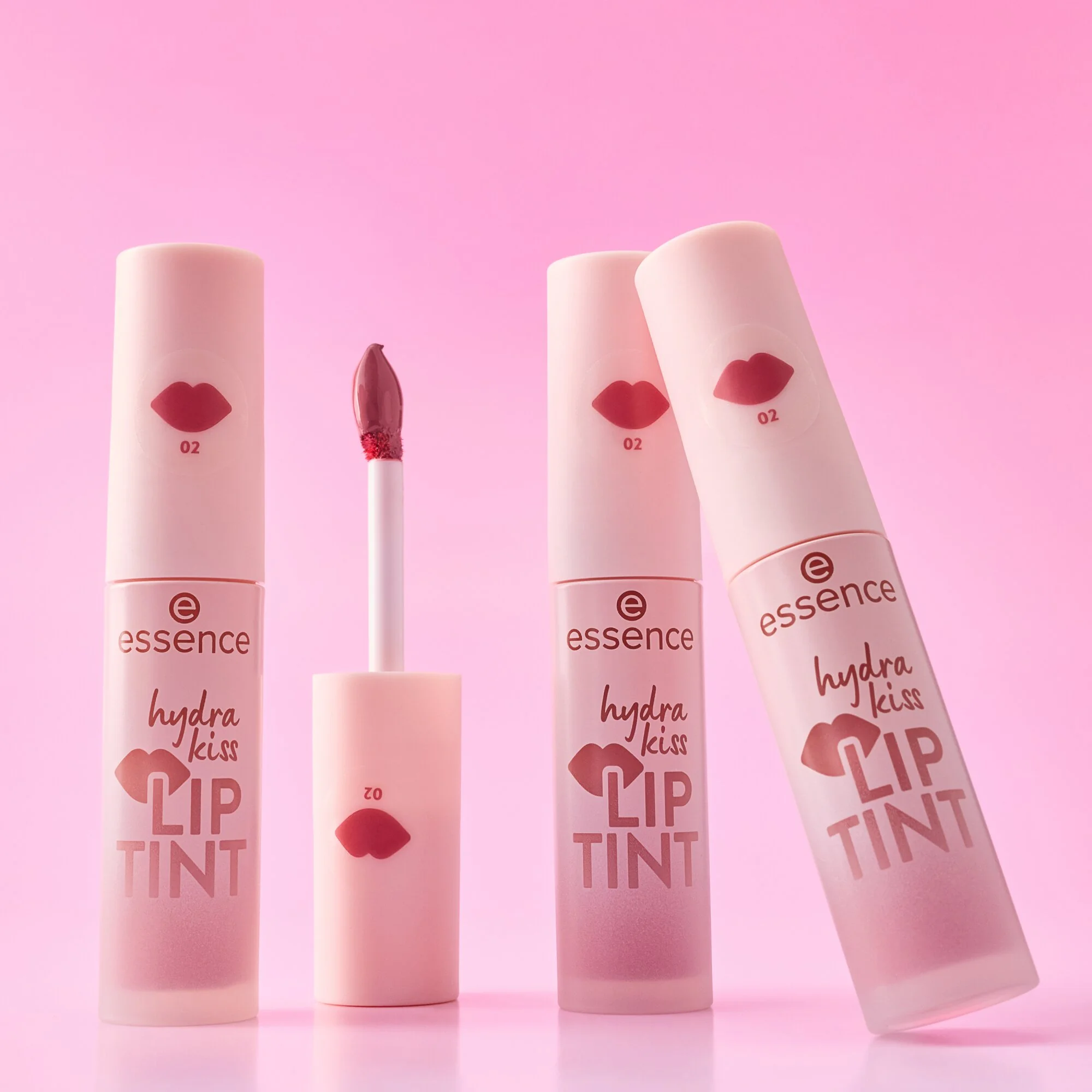 Essence Hydra Kiss Lip Tint tint do ust 02 Intage Rose, 4 ml