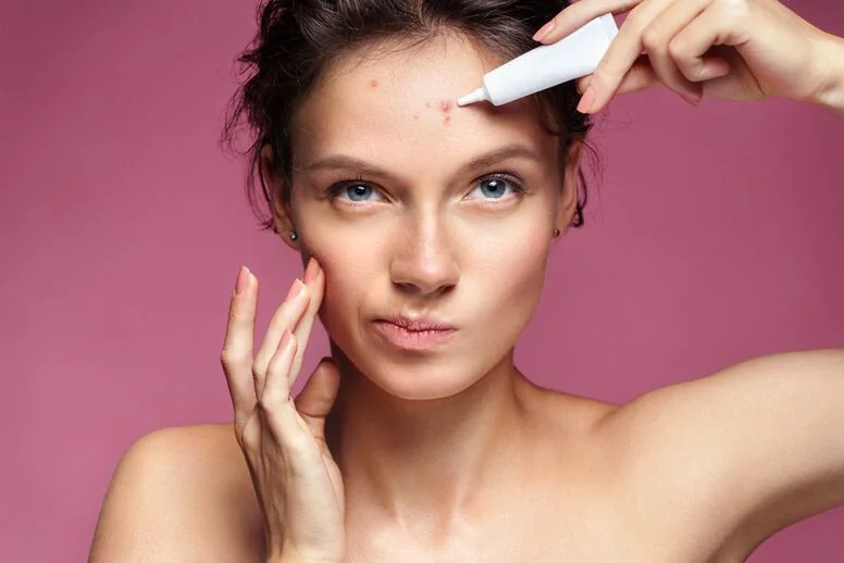 Czy retinol pomaga na trądzik? Czy retinol pomaga na trądzik?