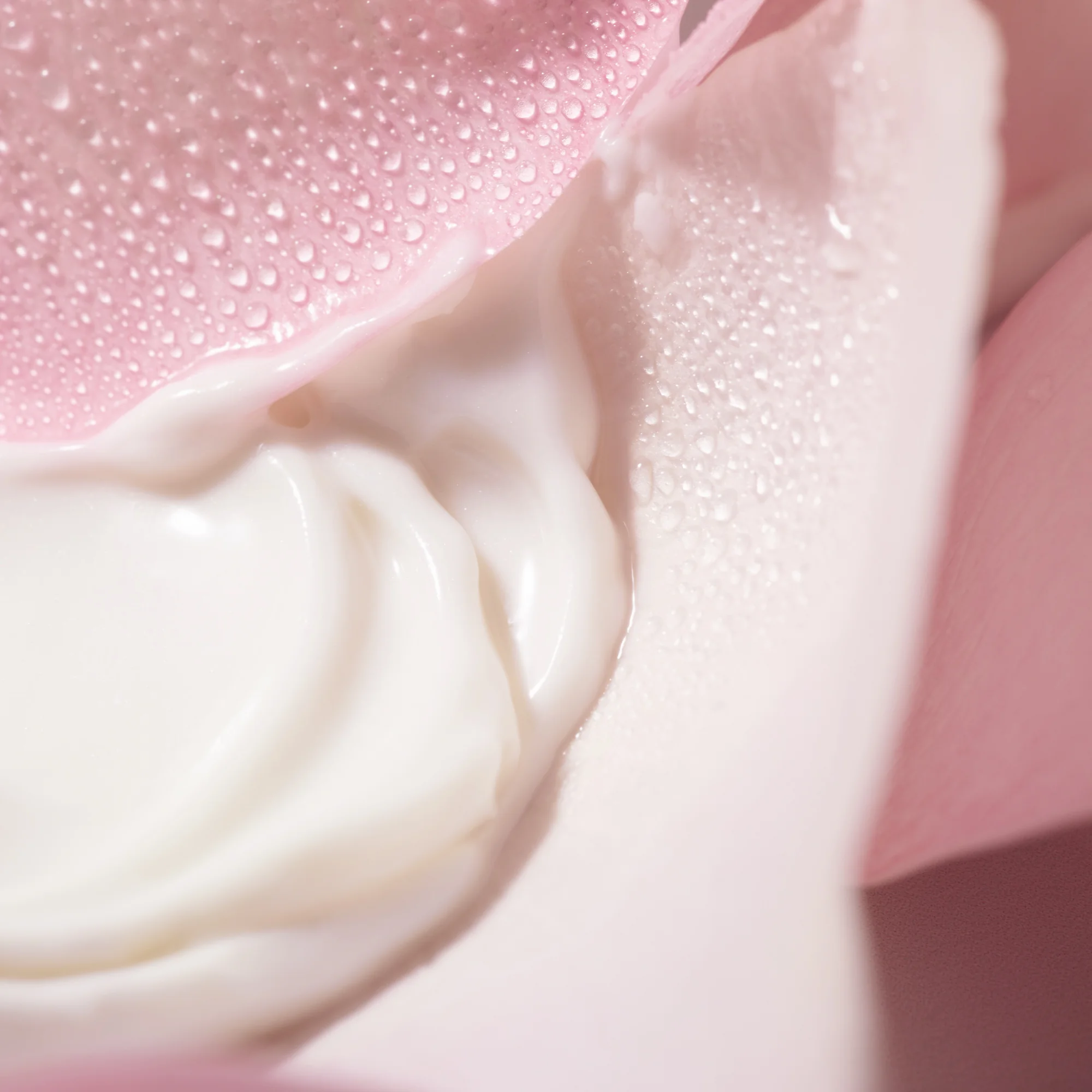 Nuxe Very Rose kremowe mleczko do demakijażu, 200 ml