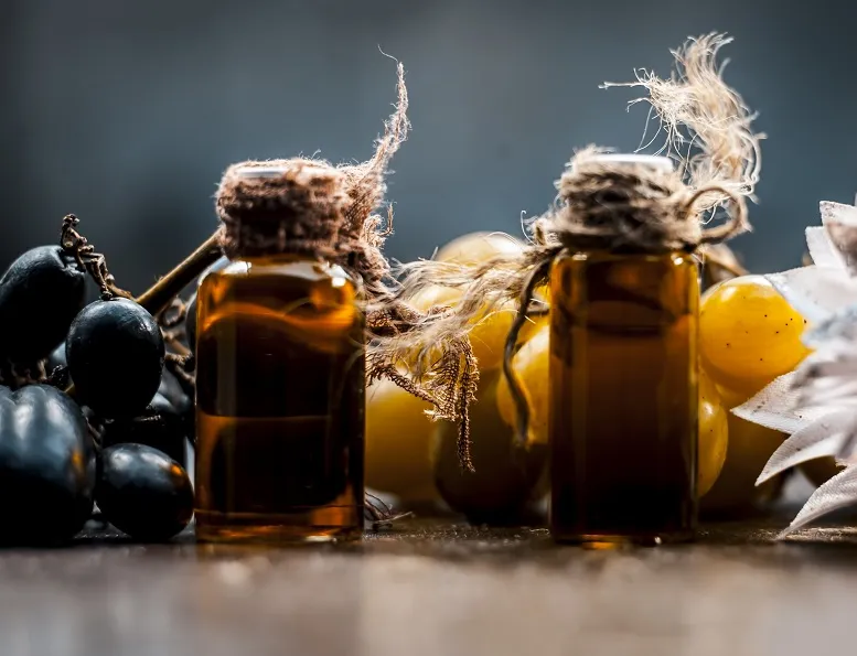 Olej z pestek winogron − zastosowanie w kosmetyce naturalnej