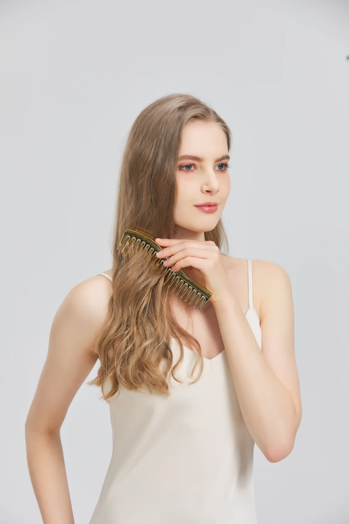 Sister Young Zuri gold, grzebień do włosów, 1 sztuka
