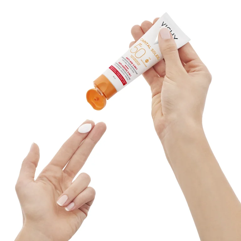 Vichy Capital Soleil, Krem Przeciwstarzeniowy do twarzy 3w1 SPF50, 50 ml