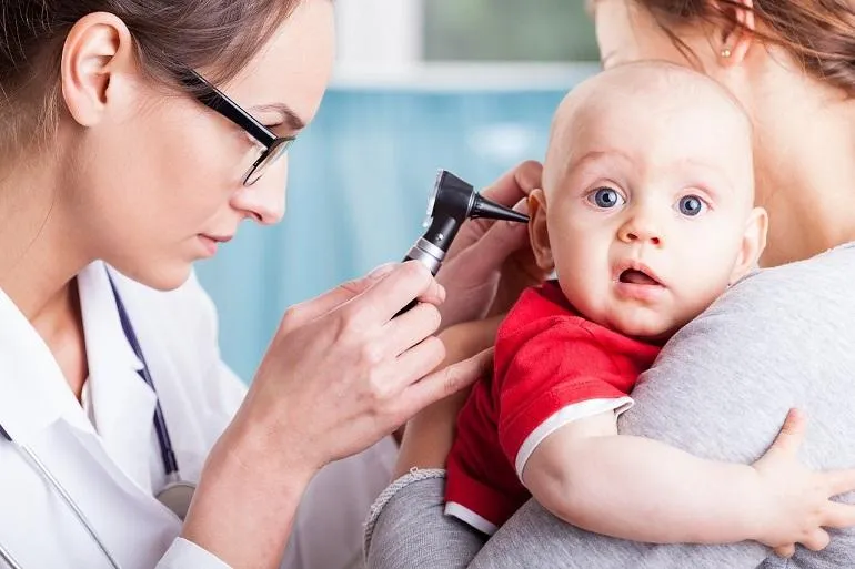 Zapalenie ucha – leczenie u dziecka