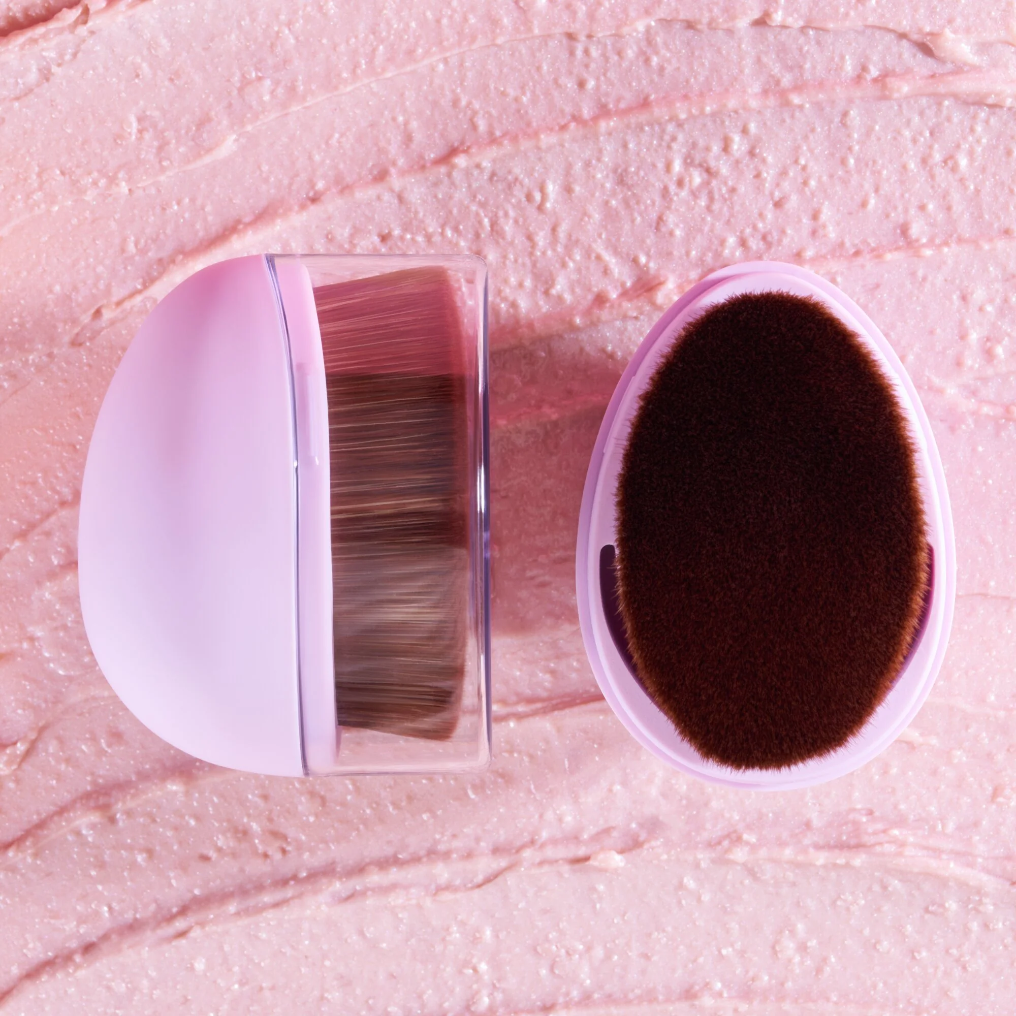 Essence Kabuki Buffer Brush pędzel kabuki do buforowania 01, 1 sztuka