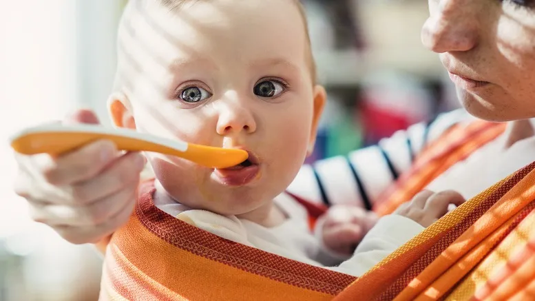 Co warto wiedzieć o rozszerzaniu diety małego dziecka