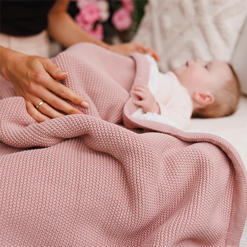 Babyono kocyk bawełniany z ociepleniem różowy, 1 sztuka