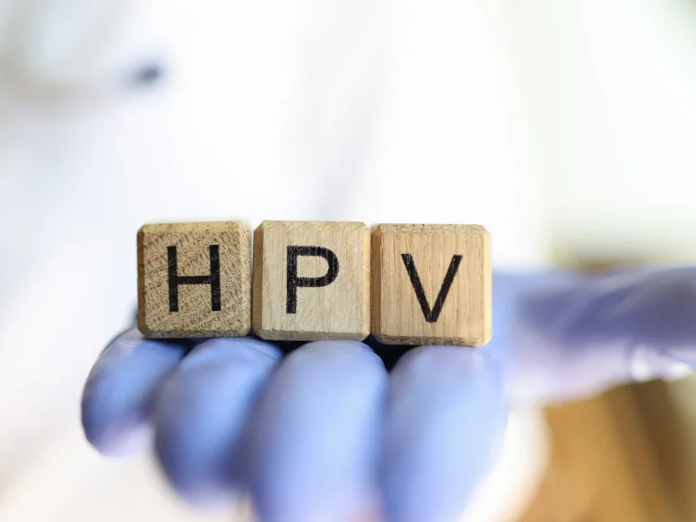 Darmowa ochrona przed nowotworami dla dorosłych. Szczepienia na HPV obejmują nową grupę wiekową