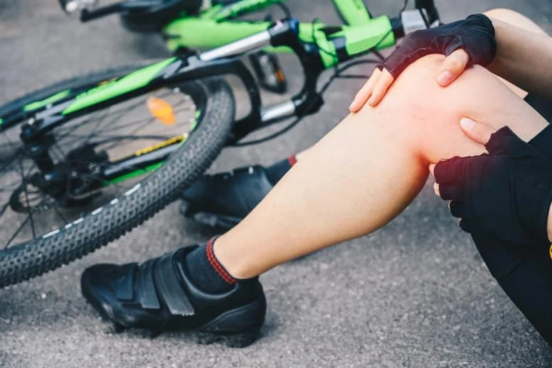 Ból kolan po jeździe na rowerze - przyczyny Ból kolan po jeździe na rowerze - przyczyny