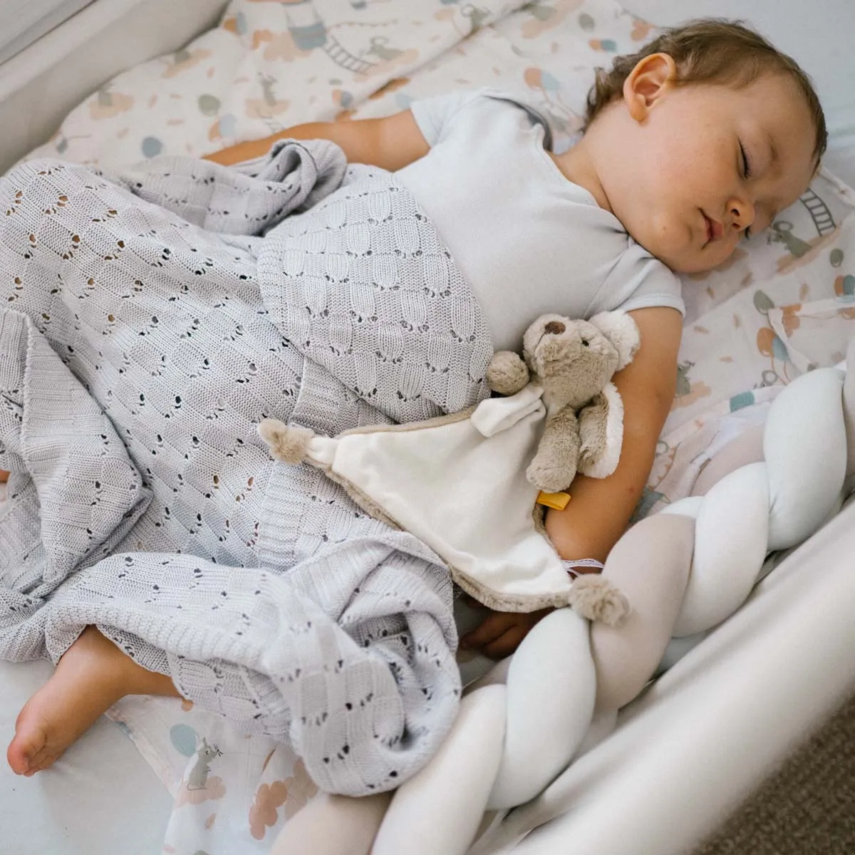 Babyono Dog Willy przytulanka z zawieszką do smoczka, 1 szt.