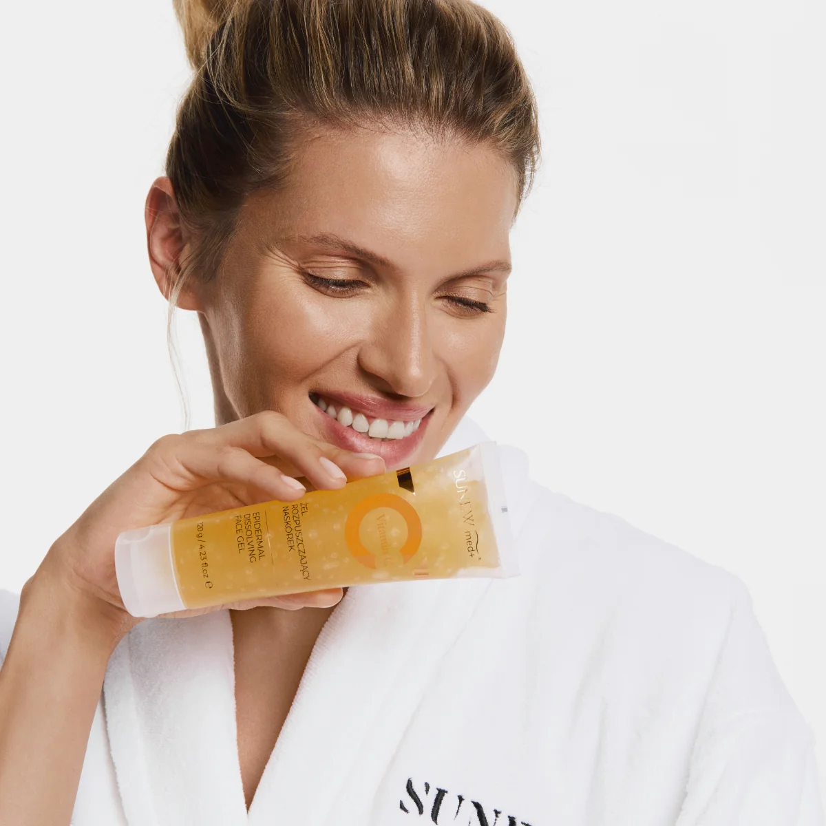 SunewMed+ żel rozpuszczający martwy naskórek do twarzy 120 g