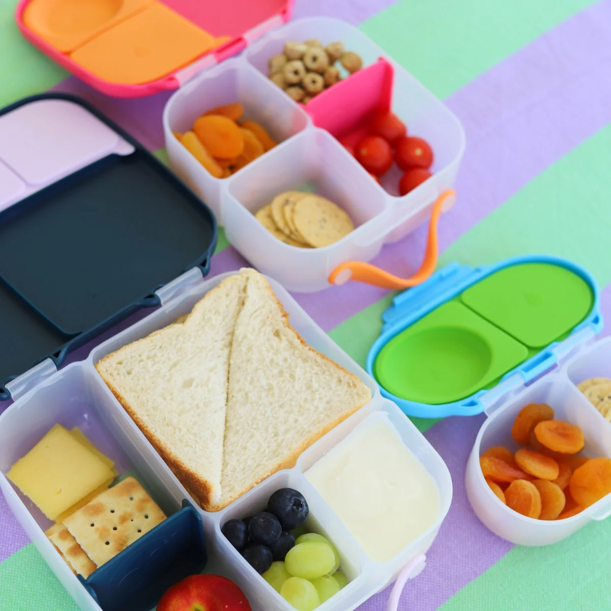 b.box Mini Lunchbox Indigo Rose Mini lunchbox dla dzieci, 1 szt.