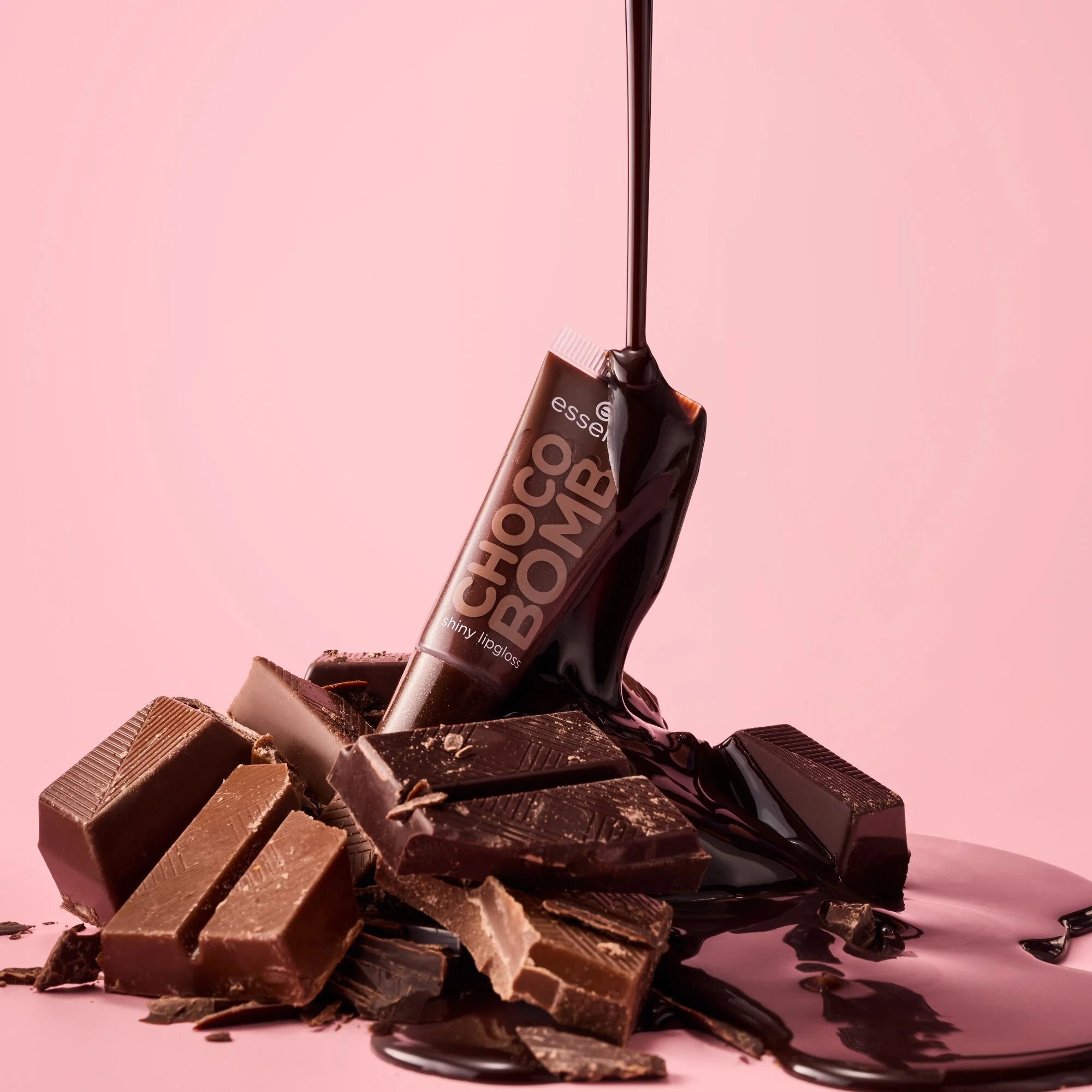 Essence Choco Bomb błyszczyk do ust 01, 10 ml