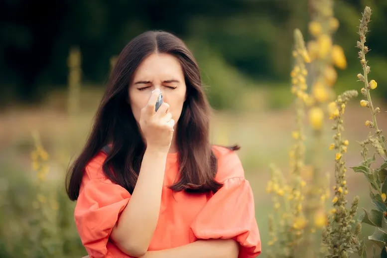Astma alergiczna: objawy choroby. Jak ją odróżnić od zwykłego kaszlu?