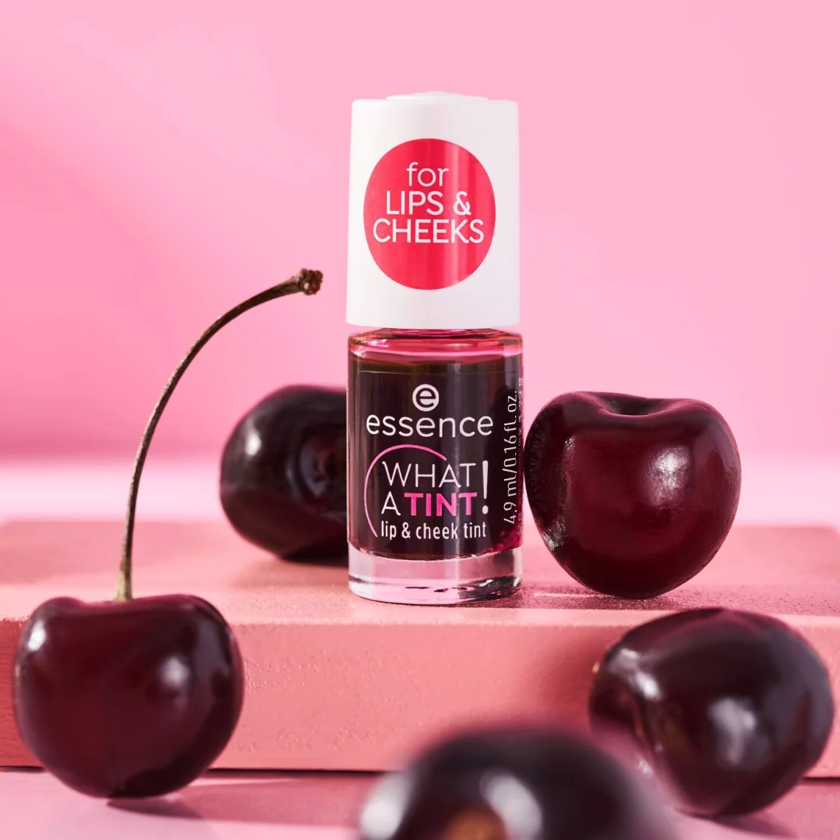 Essence What a tint! tint do ust i policzków 01 Kiss from a Rose, 4,9 ml