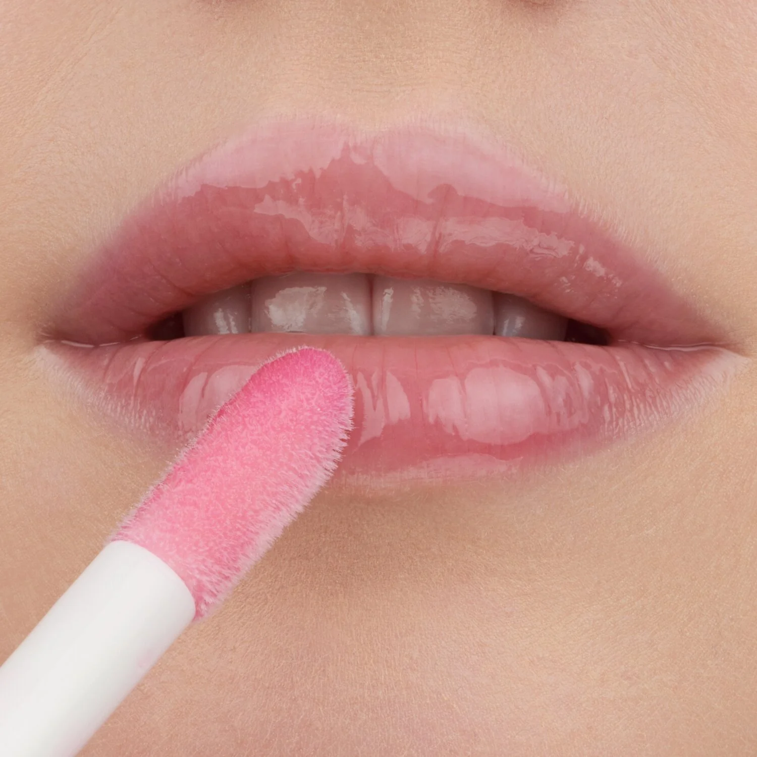 Essence Lip Oil olejek do ust, 03 Hydra Kiss, 4 ml