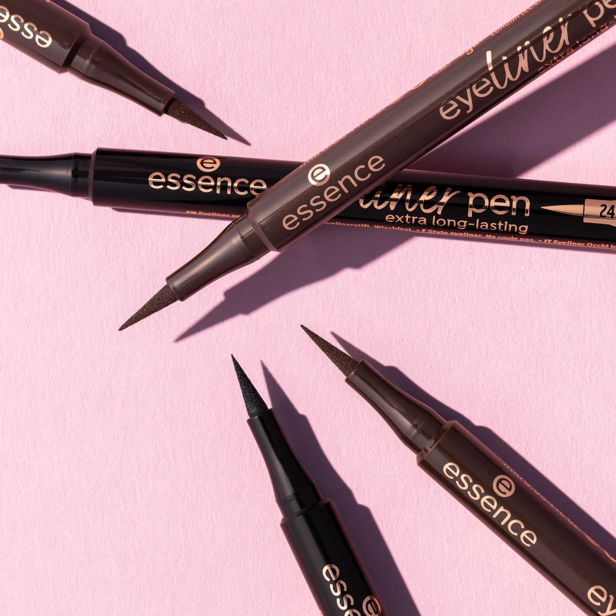 Essence Eyeliner Pen Extra Long-Lasting liner we flamastrze 020, 1 ml
