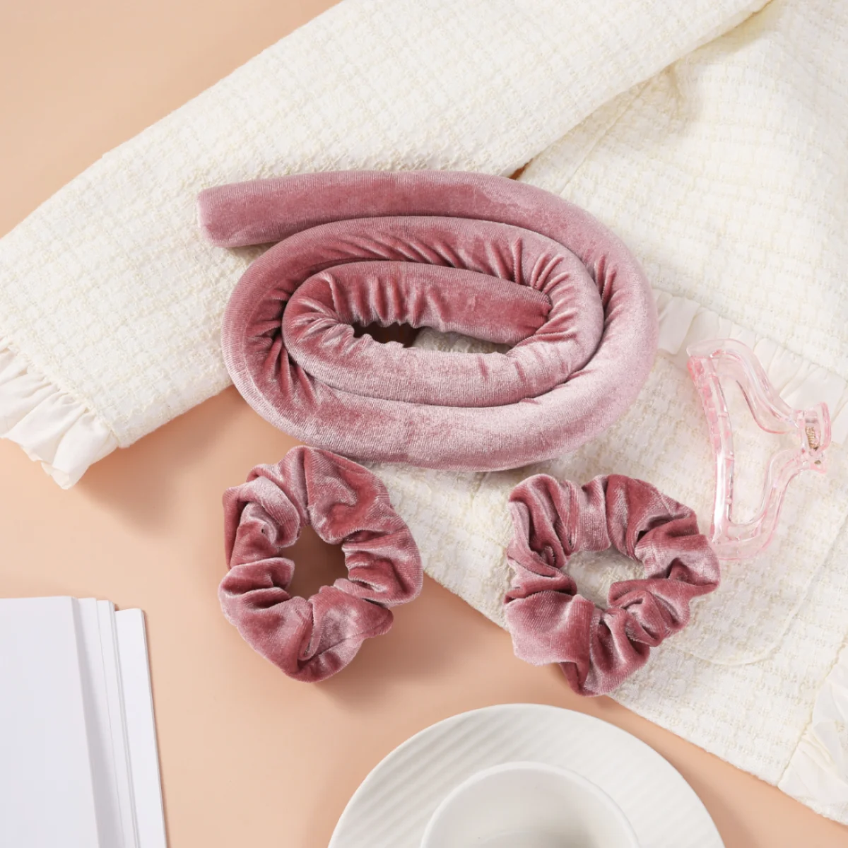 Sister Young Lisa pink, zestaw do kręcenia włosów bez użycia ciepła, 1 sztuka