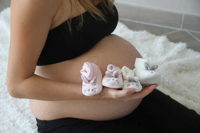 Ciąża bliźniacza objawy
