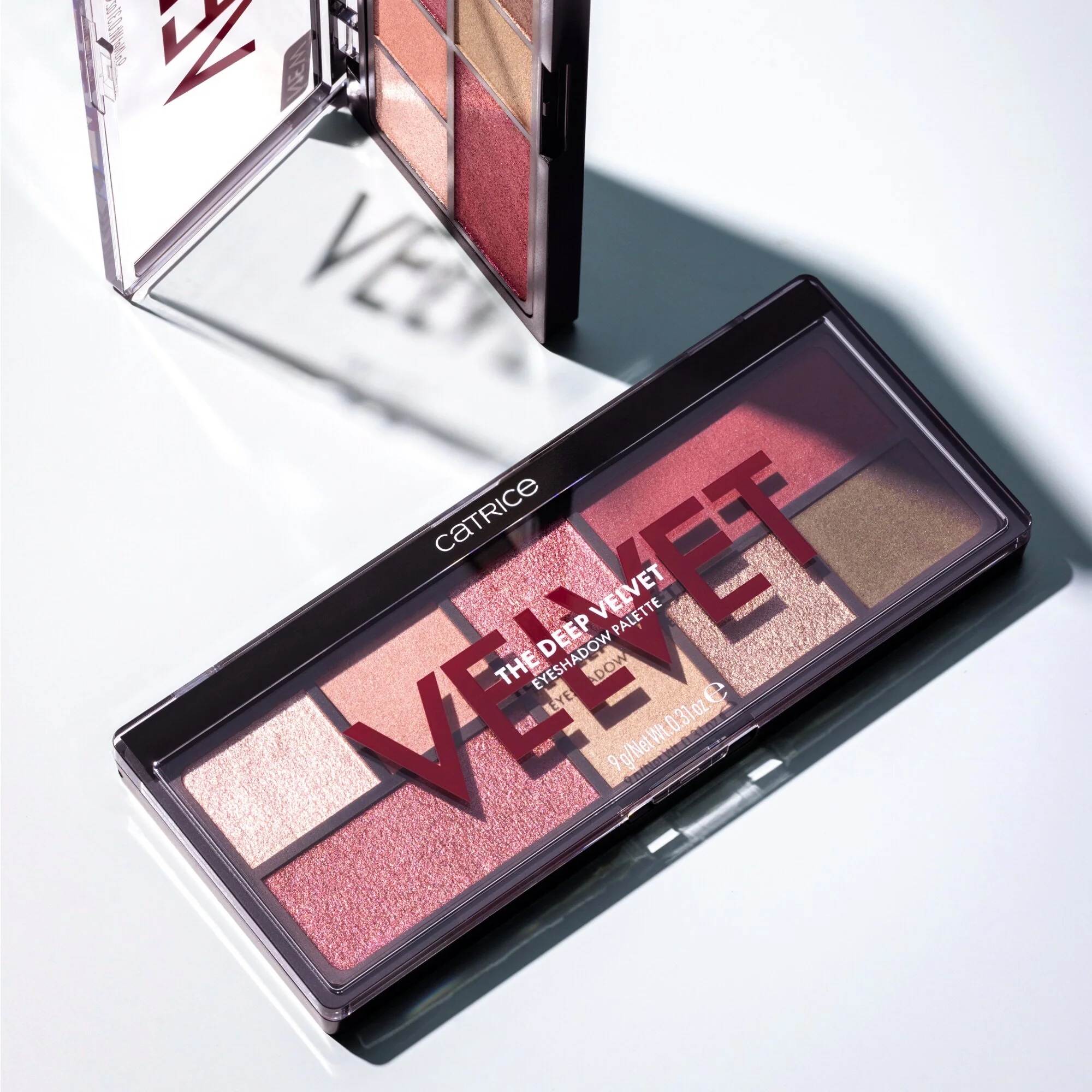 CATRICE The Deep Velvet paleta cieni do powiek, 9 g