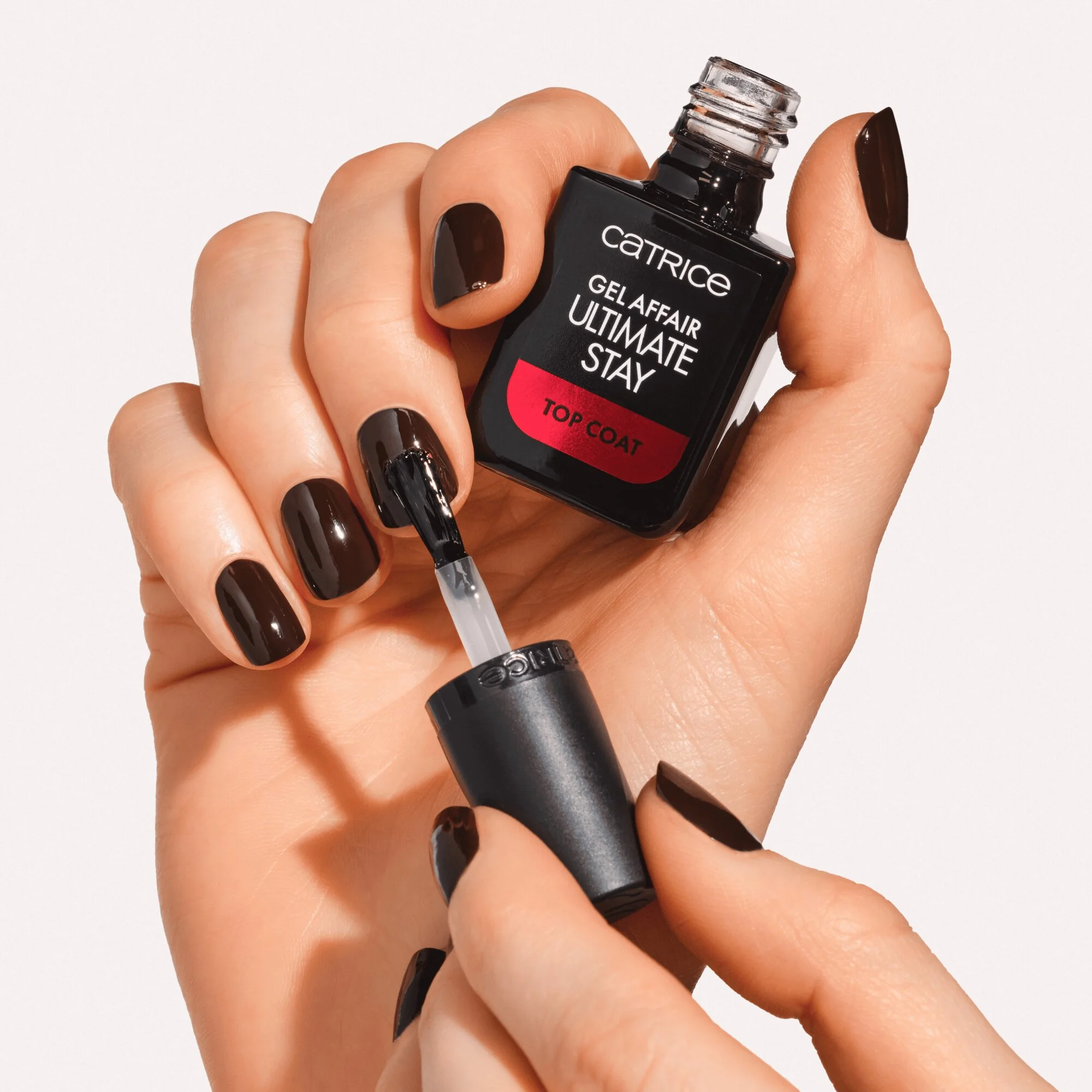 CATRICE Gel Affair Ultimate Stay Top Coat top do paznokci, 10,5 ml
