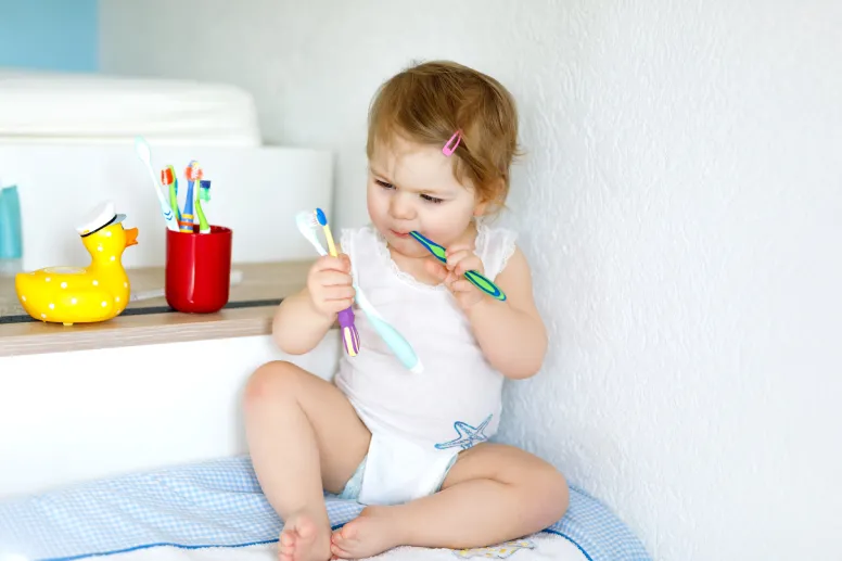 higiena jamy ustnej niemowlaka