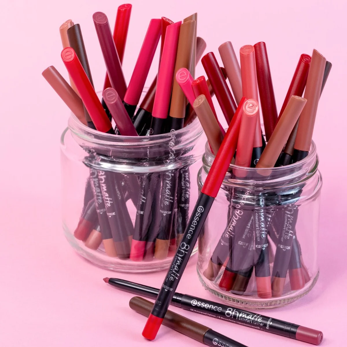 Essence 8h Matte Comfort Lipliner długotrwała matowa konturówka do ust 11 Chestnut Perfection, 0,3 g