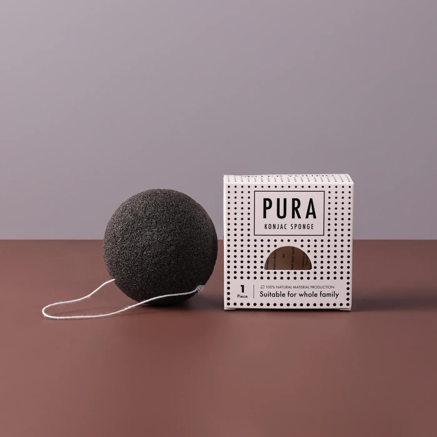 Sister Young Pura black, naturalna gąbka konjac do twarzy, 1 sztuka