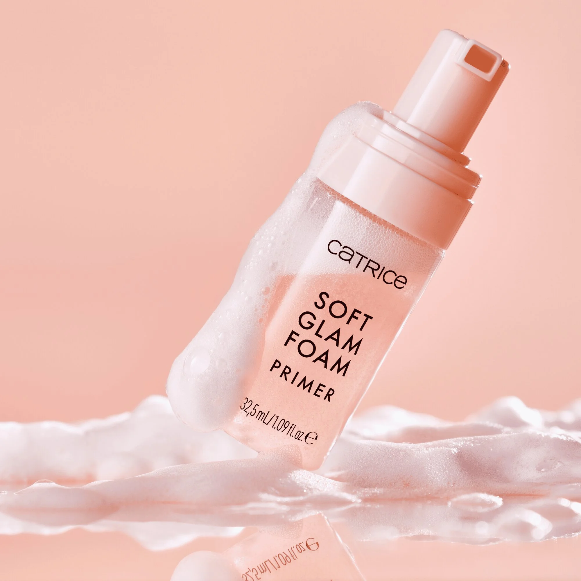 CATRICE Soft Glam Foam Primer baza pod makijaż 010 Beyond The Cloud, 32,5 ml
