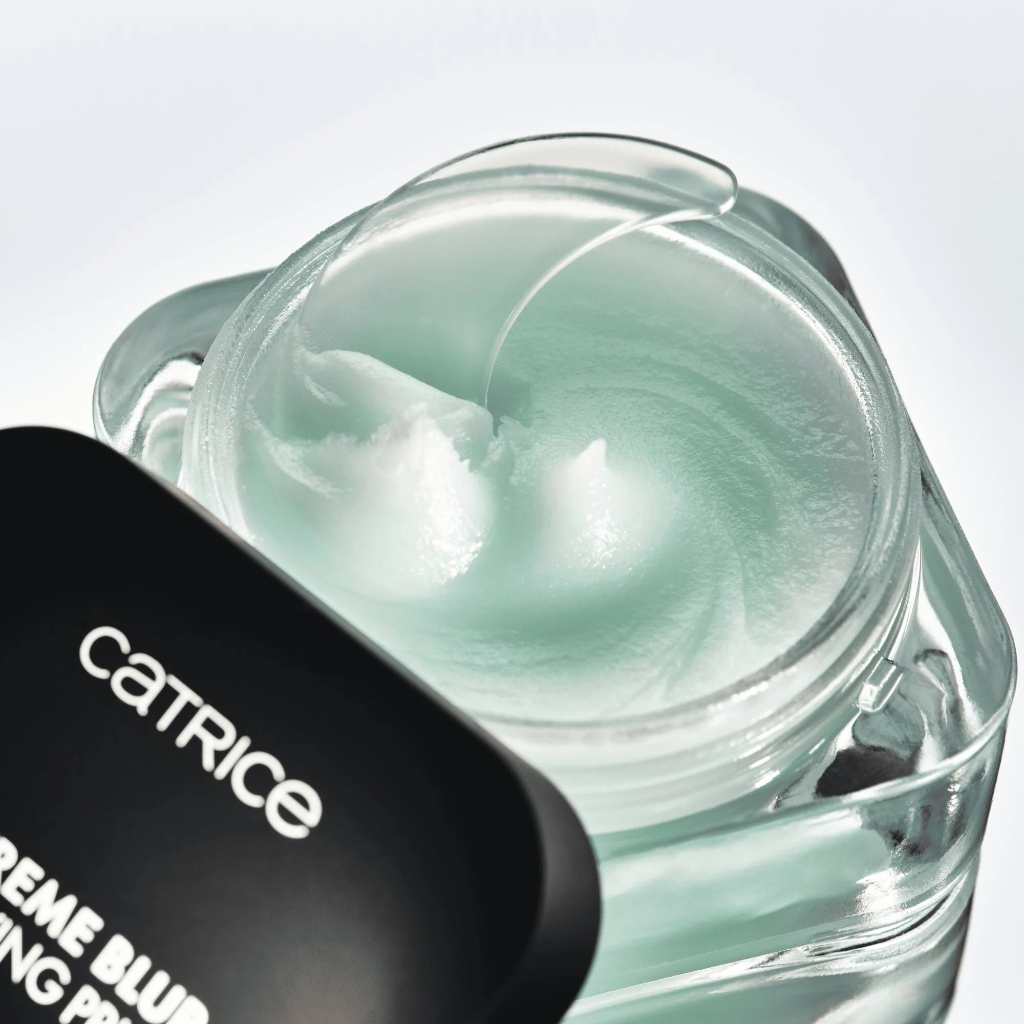CATRICE Extreme Blur Mattifying Primer baza matująca, 25 g