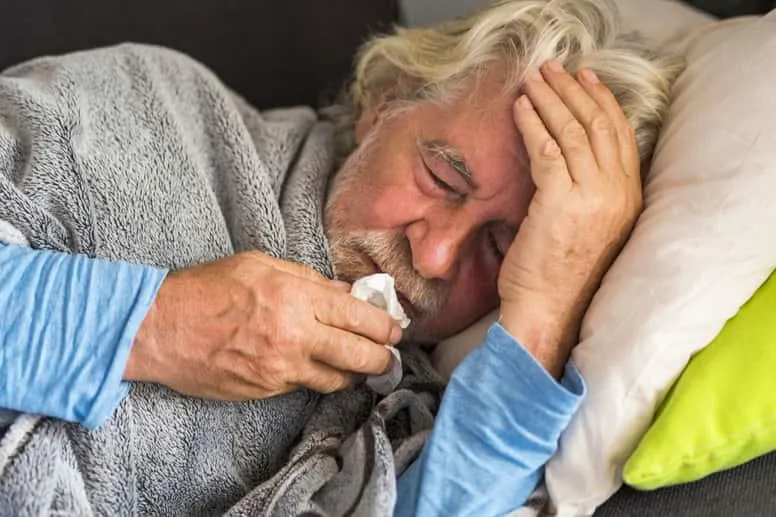 Przeziębienie u seniora – przyczyny, objawy, leczenie