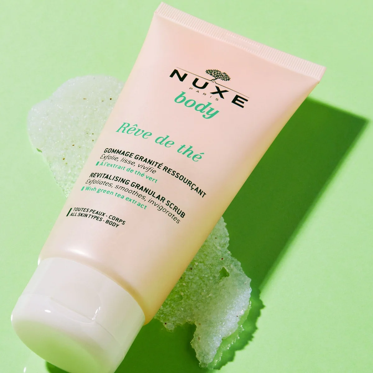 Nuxe Body Reve de Thé rewitalizujący peeling do ciała, 150 ml
