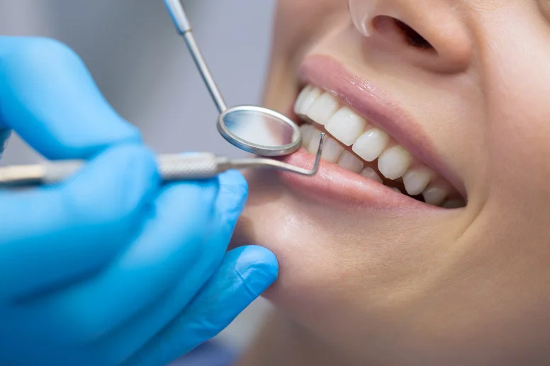 Kiedy i jak często chodzić do dentysty?