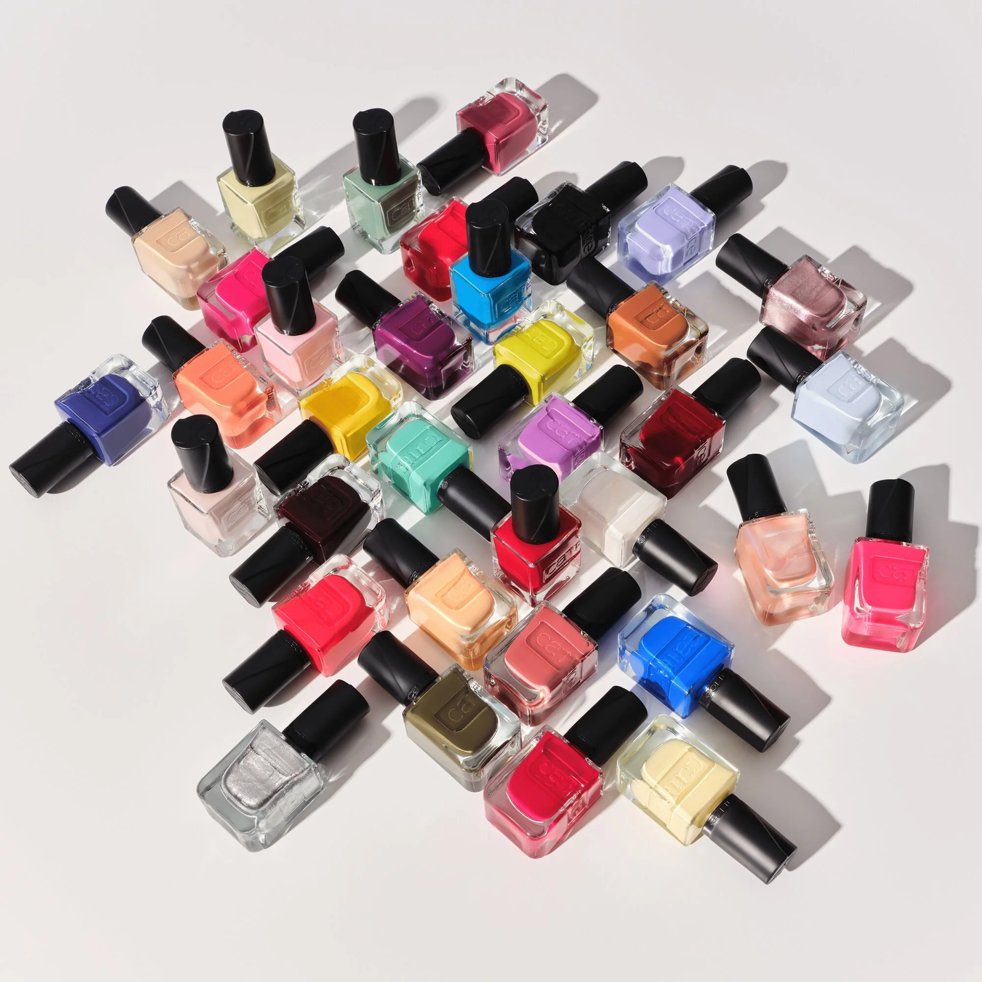 CATRICE Gel Affair lakier do pazokci 038 Cosma Where Is Wanda?, 10,5 ml